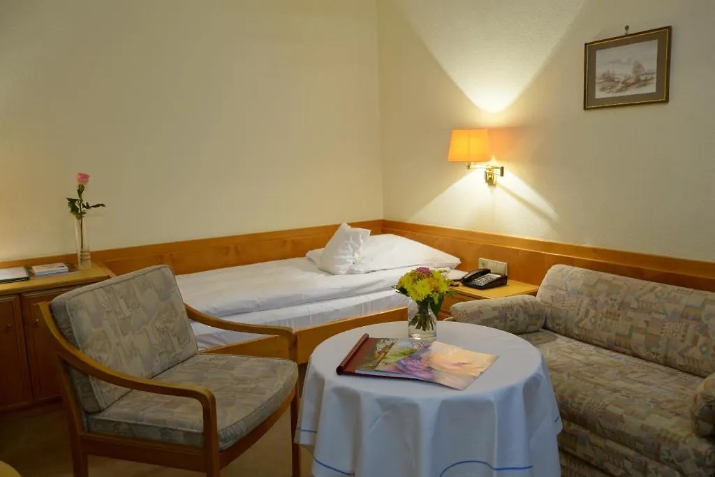 Parkhotel Luisenbad Bad Reichenhall 4*,